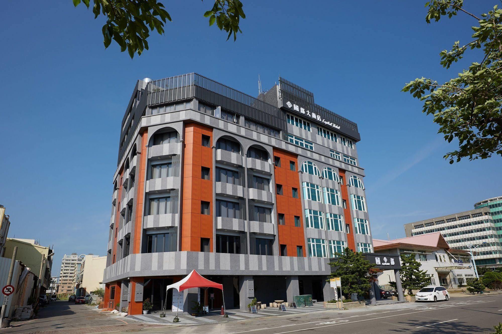 Hunt Champion Hotel Тайчжун Экстерьер фото