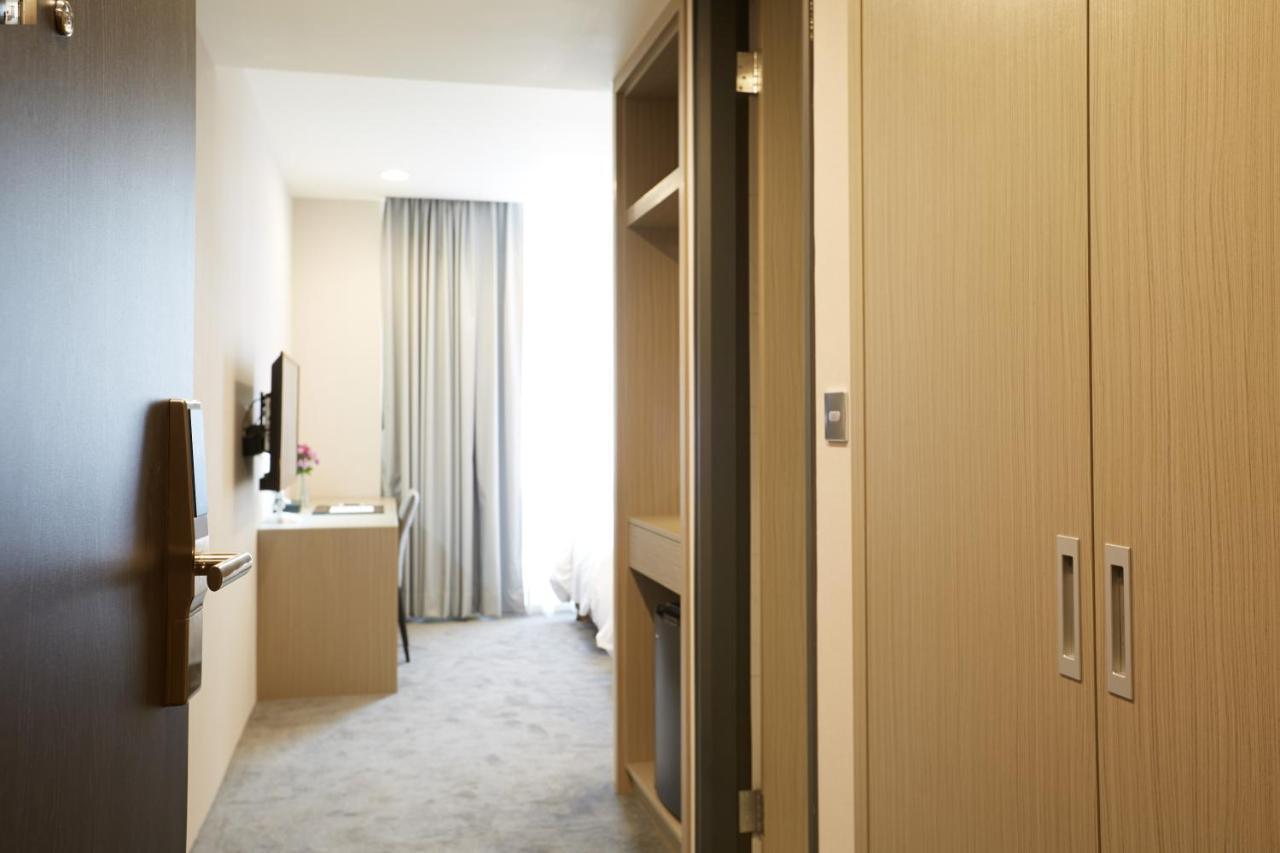 Hunt Champion Hotel Тайчжун Экстерьер фото