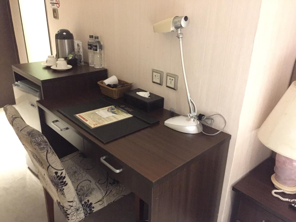 Hunt Champion Hotel Тайчжун Экстерьер фото