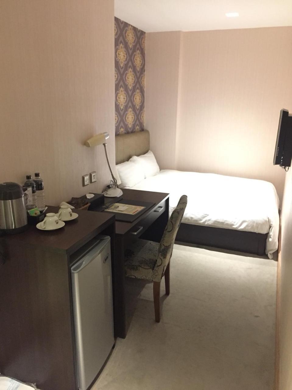 Hunt Champion Hotel Тайчжун Экстерьер фото